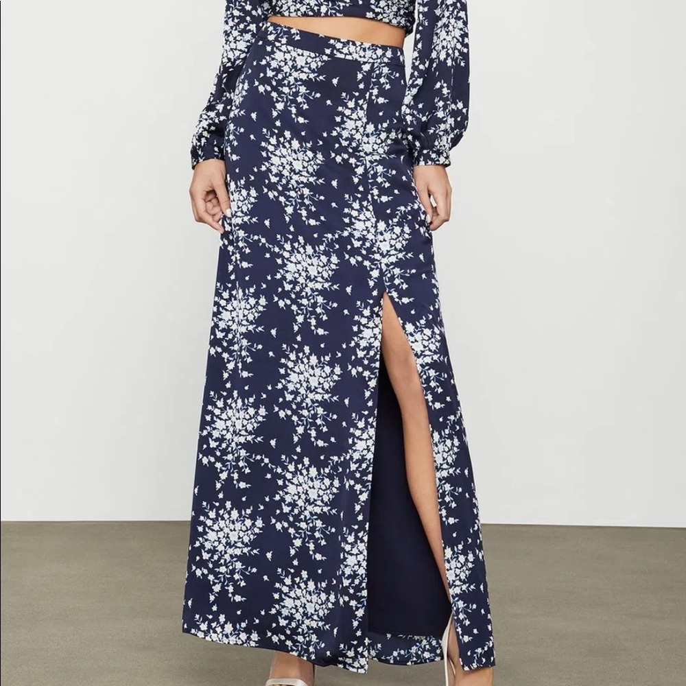 BCBGMAXAZRIA